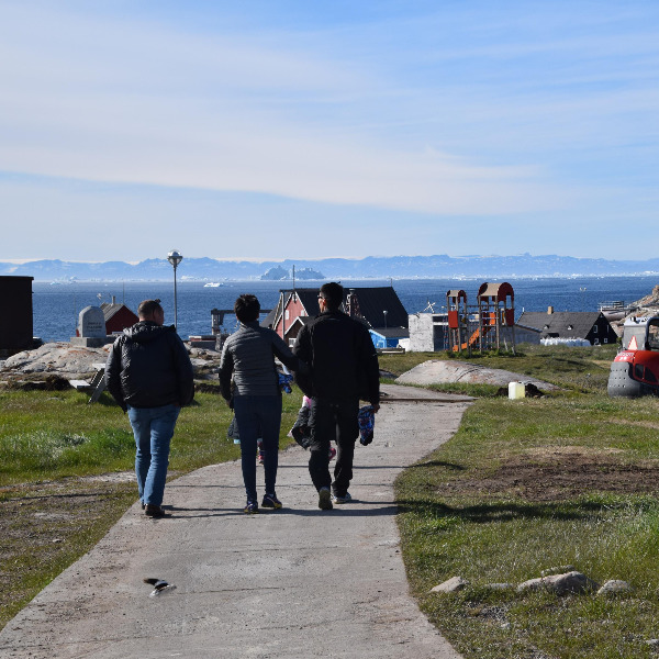 tag på bygdebesøg i Ilimanaq eller Oqaatsut med Ilulissat Tours